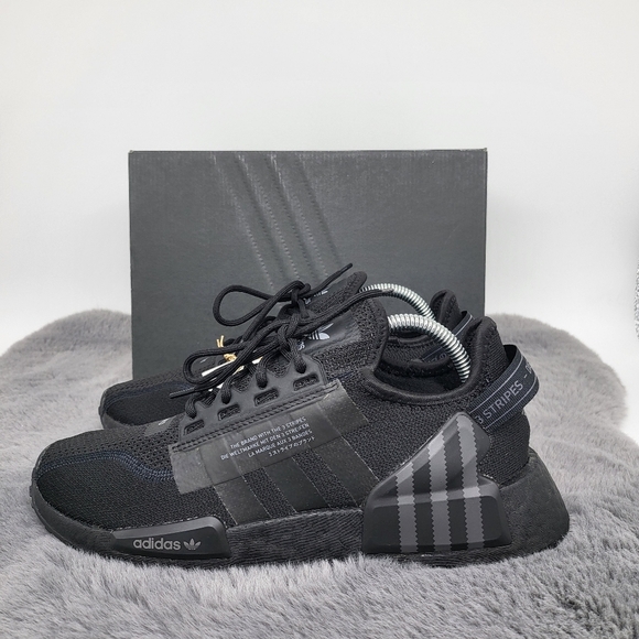 Adidas Originals NMD_R1 V2 Men's Running Shoes Size 8 - Picture 2 of 8